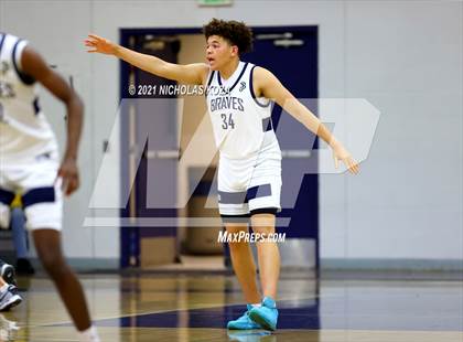 Thumbnail 3 in Santa Margarita vs. St. John Bosco photogallery.