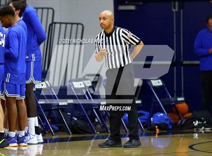 Thumbnail 3 in Santa Margarita vs. St. John Bosco photogallery.