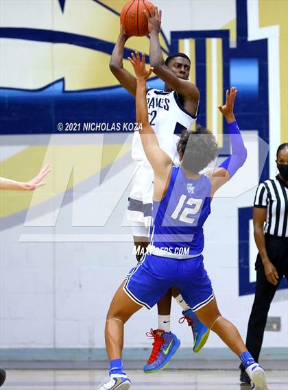 Thumbnail 1 in Santa Margarita vs. St. John Bosco photogallery.