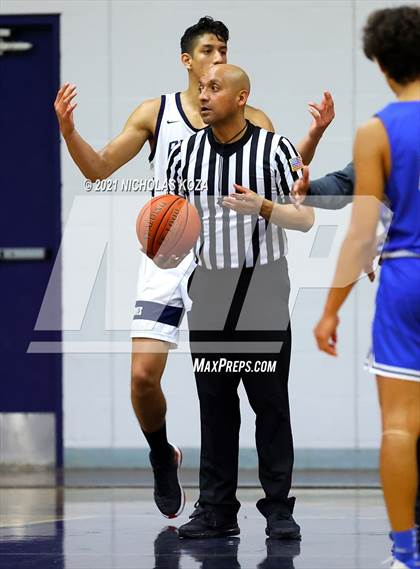 Thumbnail 1 in Santa Margarita vs. St. John Bosco photogallery.