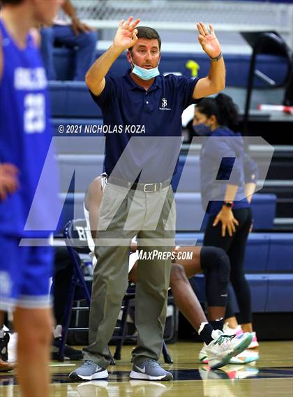 Thumbnail 3 in Santa Margarita vs. St. John Bosco photogallery.