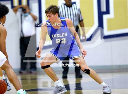 Thumbnail 2 in Santa Margarita vs. St. John Bosco photogallery.