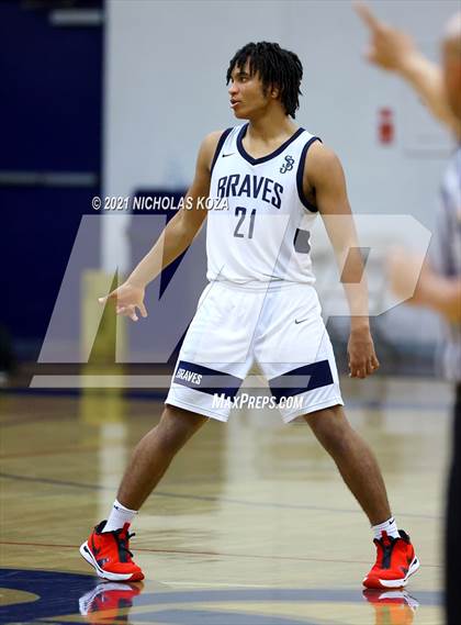 Thumbnail 2 in Santa Margarita vs. St. John Bosco photogallery.