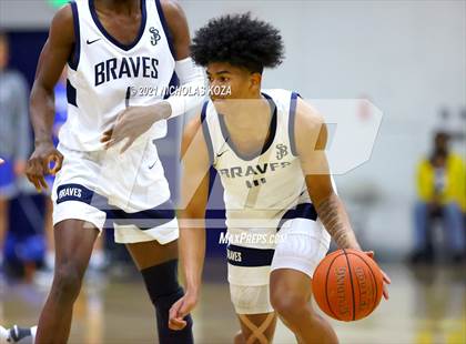 Thumbnail 3 in Santa Margarita vs. St. John Bosco photogallery.