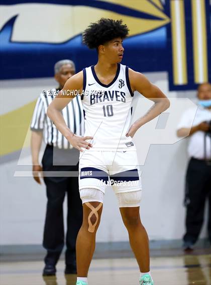 Thumbnail 3 in Santa Margarita vs. St. John Bosco photogallery.