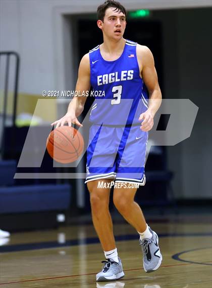 Thumbnail 2 in Santa Margarita vs. St. John Bosco photogallery.