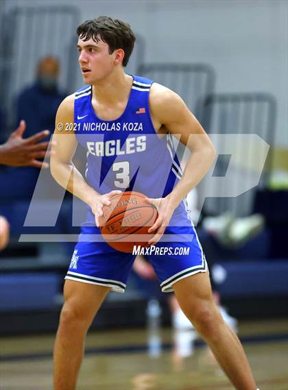 Thumbnail 3 in Santa Margarita vs. St. John Bosco photogallery.