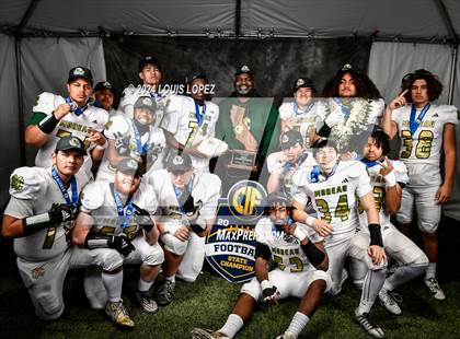 Thumbnail 2 in Moreau Catholic (CIF State DIV 7 AA Championship Trophy Award Photos) photogallery.