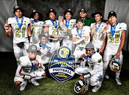 Thumbnail 1 in Moreau Catholic (CIF State DIV 7 AA Championship Trophy Award Photos) photogallery.