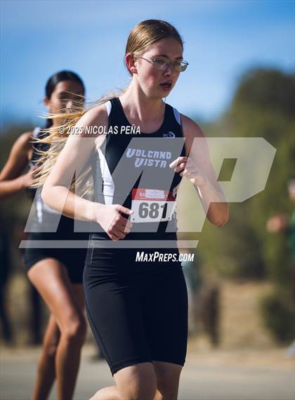 Thumbnail 2 in NMAA District 1-5A Cross Country Meet photogallery.