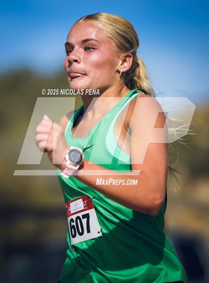 Thumbnail 3 in NMAA District 1-5A Cross Country Meet photogallery.
