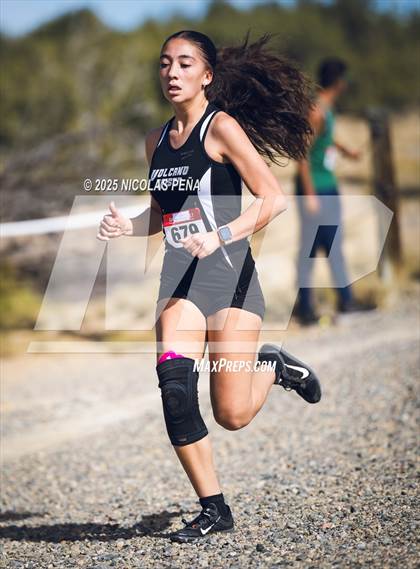 Thumbnail 1 in NMAA District 1-5A Cross Country Meet photogallery.
