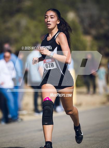 Thumbnail 1 in NMAA District 1-5A Cross Country Meet photogallery.