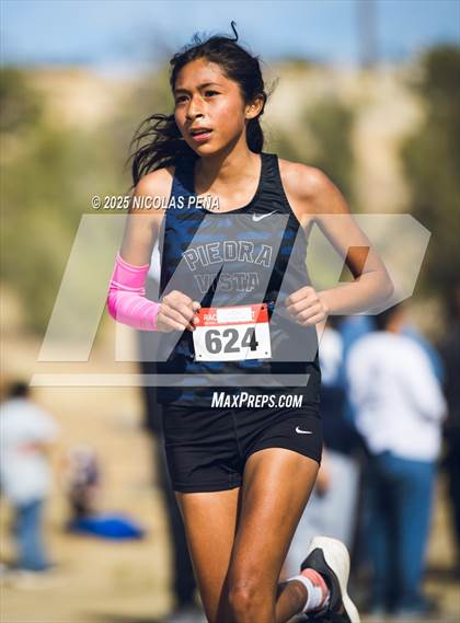 Thumbnail 1 in NMAA District 1-5A Cross Country Meet photogallery.