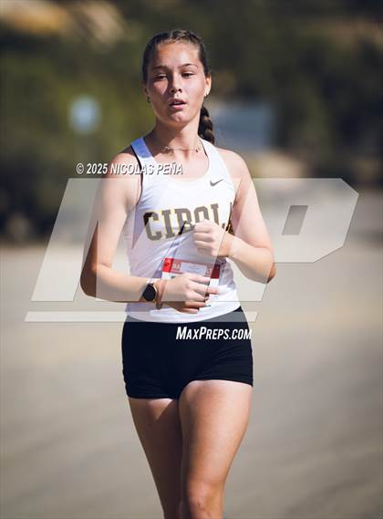 Thumbnail 2 in NMAA District 1-5A Cross Country Meet photogallery.