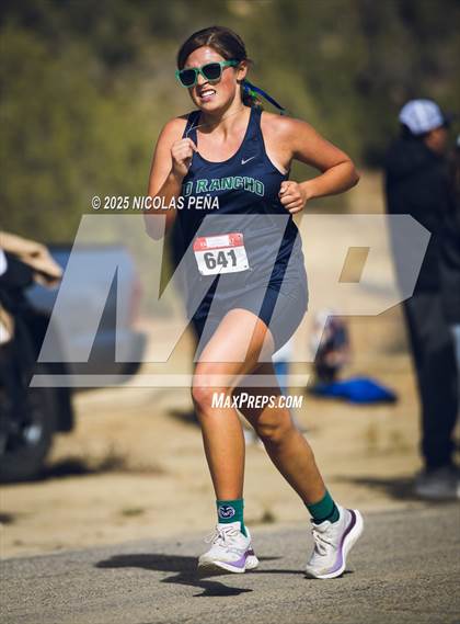 Thumbnail 2 in NMAA District 1-5A Cross Country Meet photogallery.