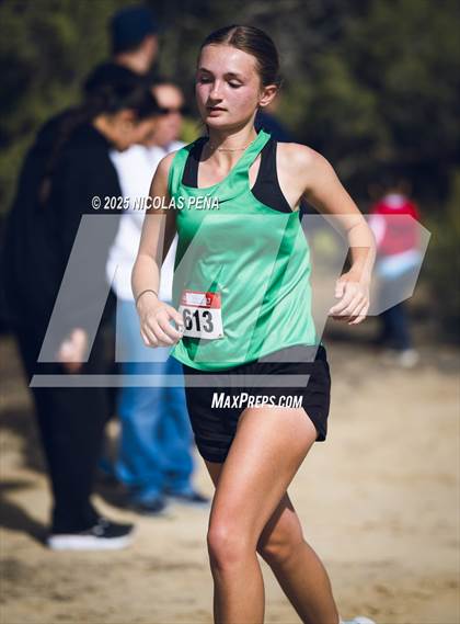 Thumbnail 2 in NMAA District 1-5A Cross Country Meet photogallery.