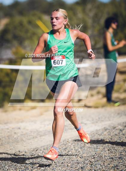 Thumbnail 3 in NMAA District 1-5A Cross Country Meet photogallery.