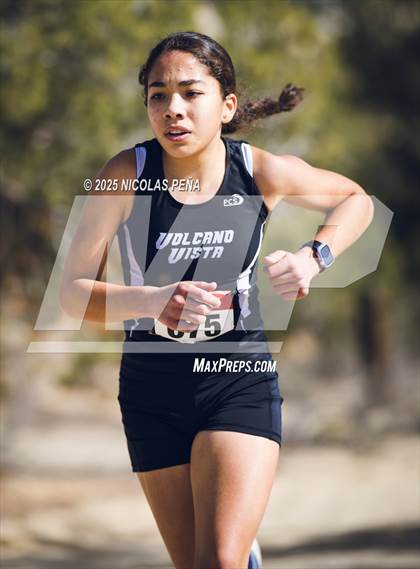 Thumbnail 1 in NMAA District 1-5A Cross Country Meet photogallery.