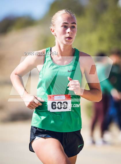 Thumbnail 2 in NMAA District 1-5A Cross Country Meet photogallery.