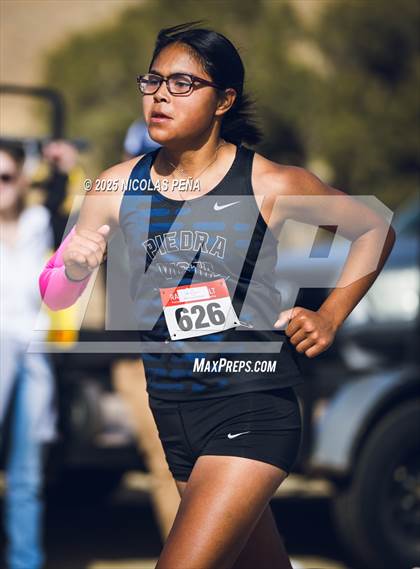 Thumbnail 2 in NMAA District 1-5A Cross Country Meet photogallery.