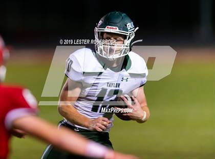Thumbnail 1 in Taylor @ Fredericksburg photogallery.