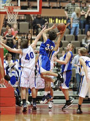Thumbnail 1 in Immanuel vs. Bakersfield Christian (CIF CS D5 Final) photogallery.