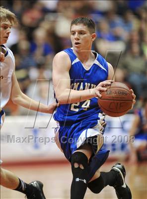 Thumbnail 2 in Immanuel vs. Bakersfield Christian (CIF CS D5 Final) photogallery.