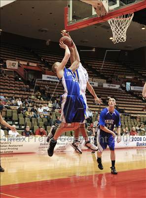 Thumbnail 2 in Immanuel vs. Bakersfield Christian (CIF CS D5 Final) photogallery.