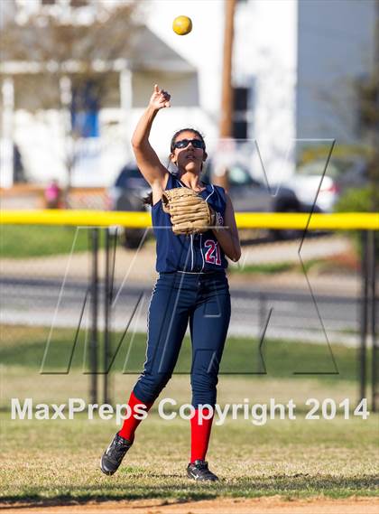Thumbnail 1 in Stuart @ Washington-Lee photogallery.