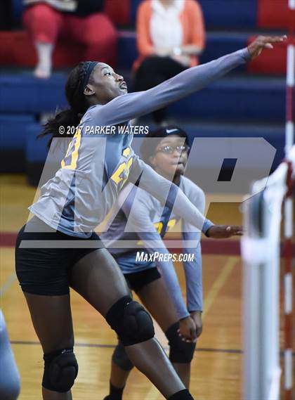Thumbnail 2 in Edna Karr @ St. Martin's Episcopal  photogallery.