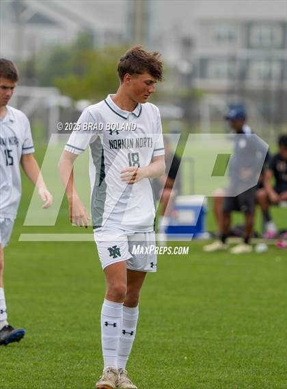 Thumbnail 3 in Pebblebrook vs. Norman North photogallery.