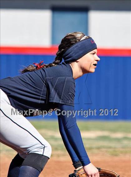 Thumbnail 2 in Fulton @ South-Doyle photogallery.