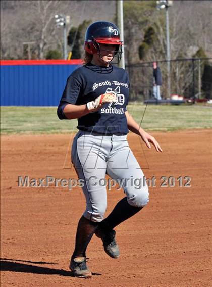 Thumbnail 1 in Fulton @ South-Doyle photogallery.