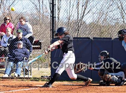 Thumbnail 3 in Fulton @ South-Doyle photogallery.