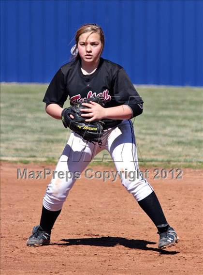 Thumbnail 3 in Fulton @ South-Doyle photogallery.
