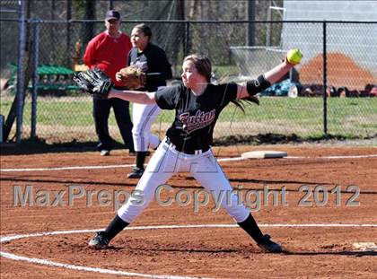 Thumbnail 2 in Fulton @ South-Doyle photogallery.