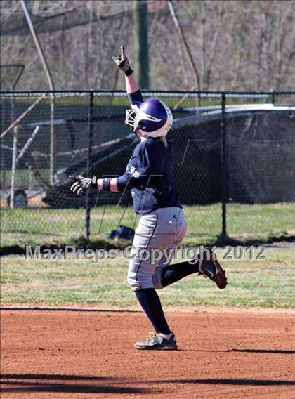 Thumbnail 1 in Fulton @ South-Doyle photogallery.