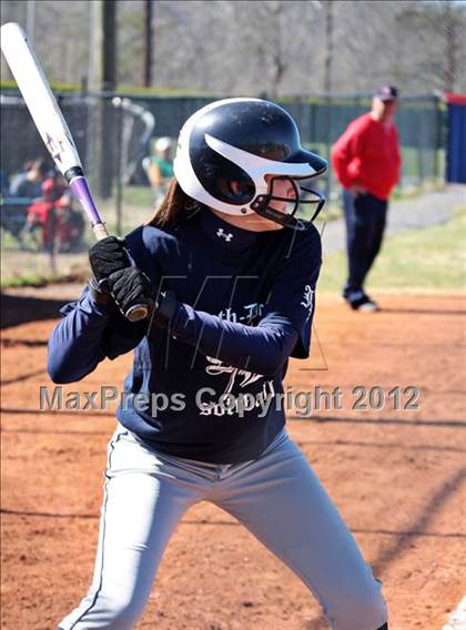 Thumbnail 3 in Fulton @ South-Doyle photogallery.