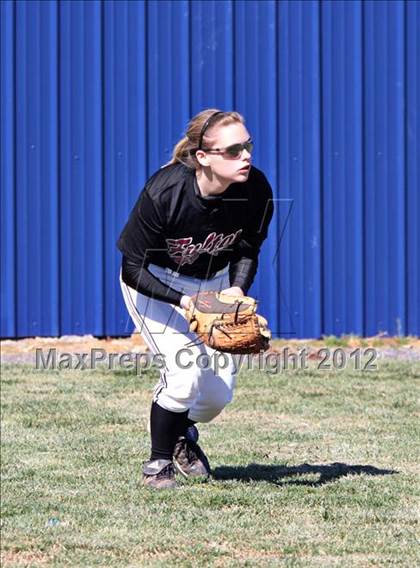 Thumbnail 3 in Fulton @ South-Doyle photogallery.