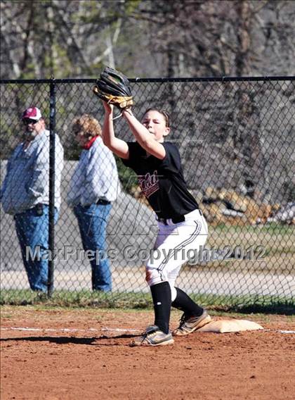 Thumbnail 3 in Fulton @ South-Doyle photogallery.