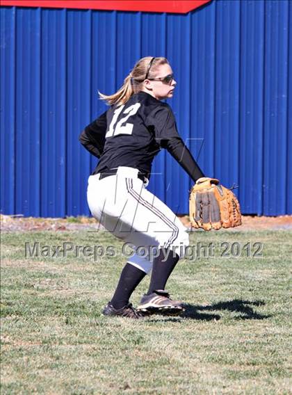 Thumbnail 2 in Fulton @ South-Doyle photogallery.
