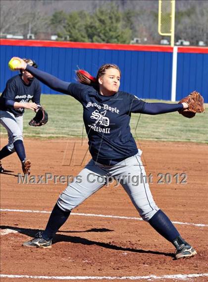 Thumbnail 2 in Fulton @ South-Doyle photogallery.
