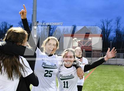 Thumbnail 3 in Pleasantville vs. Central Valley Academy (NYSPHSAA Class B Final) photogallery.