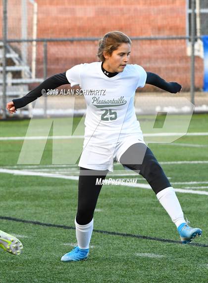 Thumbnail 2 in Pleasantville vs. Central Valley Academy (NYSPHSAA Class B Final) photogallery.