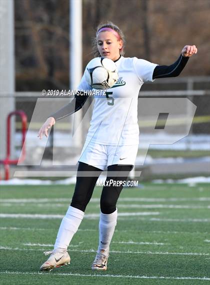 Thumbnail 2 in Pleasantville vs. Central Valley Academy (NYSPHSAA Class B Final) photogallery.