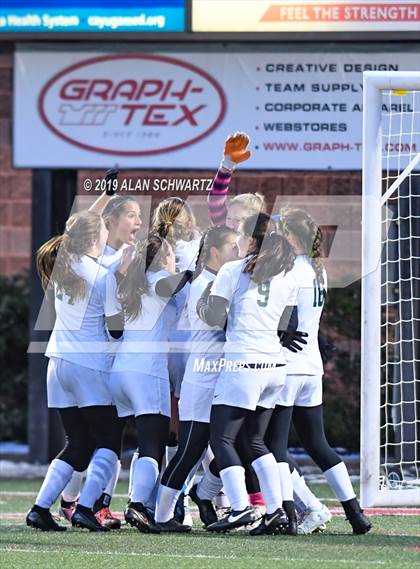 Thumbnail 3 in Pleasantville vs. Central Valley Academy (NYSPHSAA Class B Final) photogallery.