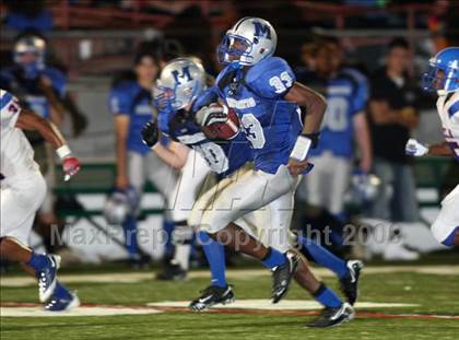 Thumbnail 1 in Hays @ McCallum photogallery.