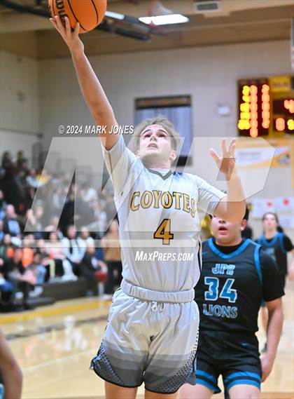 Thumbnail 3 in St. John Paul II Catholic @ Arizona Lutheran Academy (Senior Night) photogallery.