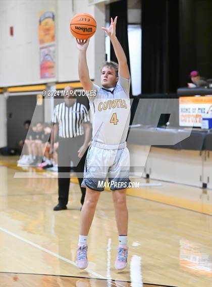Thumbnail 1 in St. John Paul II Catholic @ Arizona Lutheran Academy (Senior Night) photogallery.
